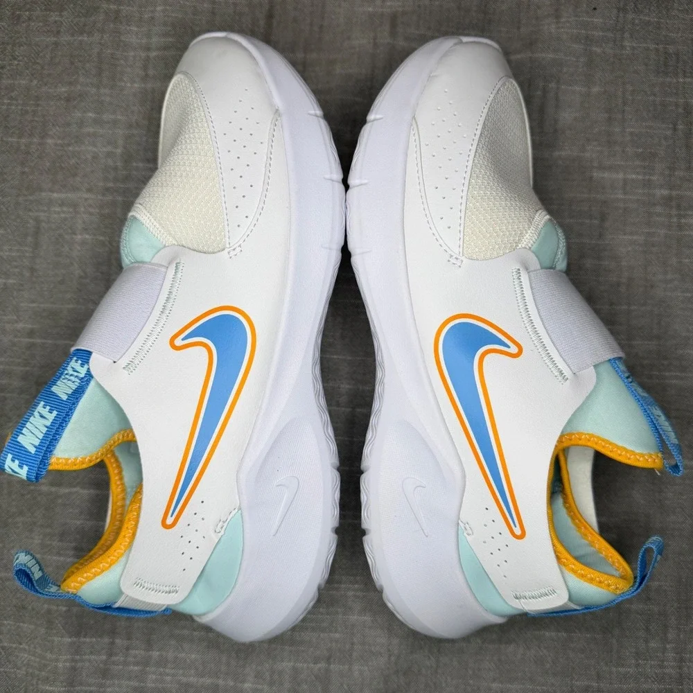 Nike Flex Runner 3 GS White University Blue Slip On Sneakers HJ3495-141 Size 7Y